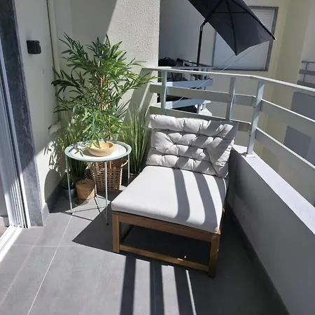 Casa Bella Arch, 2 Min Walk To Da Rocha Portimao