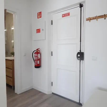 Casa Bella Arch, 2 Min Walk To Da Rocha Apartment